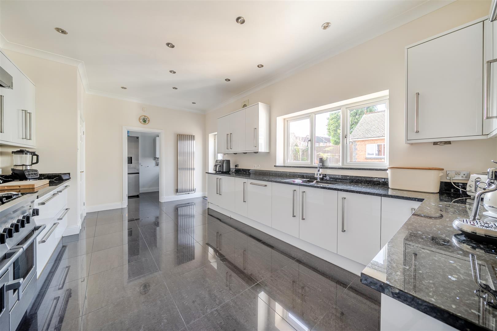 Heol Y Parc, Pontarddulais, Swansea, SA4 0XF